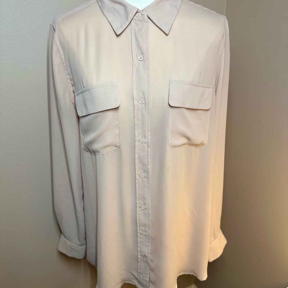 Who What Wear Sand Pink Button Down Blouse